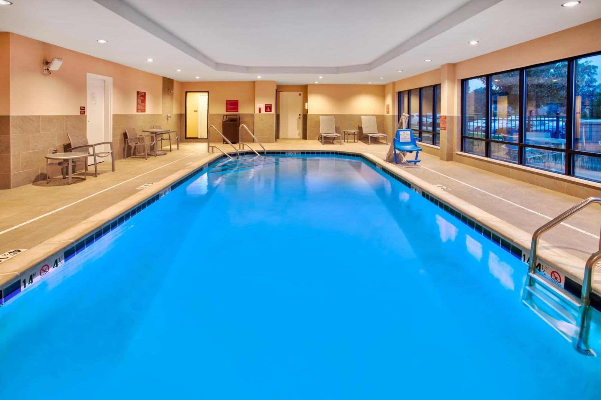 Towneplace Suites By Marriott Detroit Belleville Luaran gambar